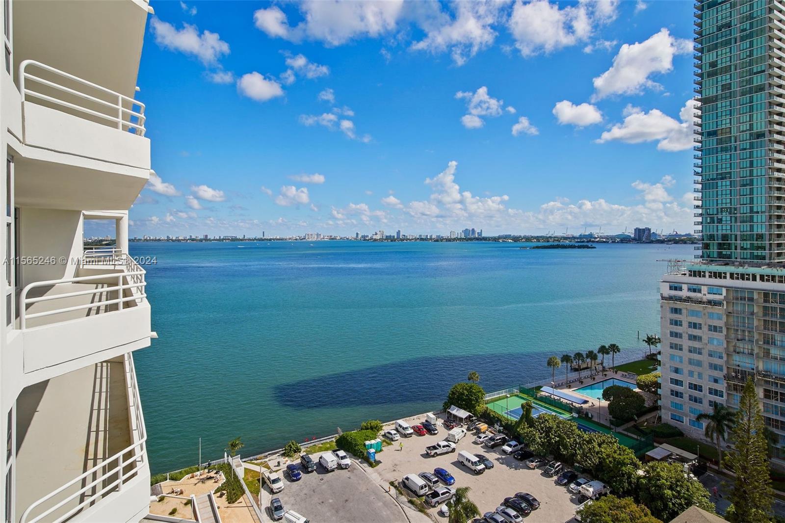 555 NE 34th St 2707, Miami, Florida 33137, 2 Bedrooms Bedrooms, ,2 BathroomsBathrooms,Residentiallease,For Rent,555 NE 34th St 2707,A11565246