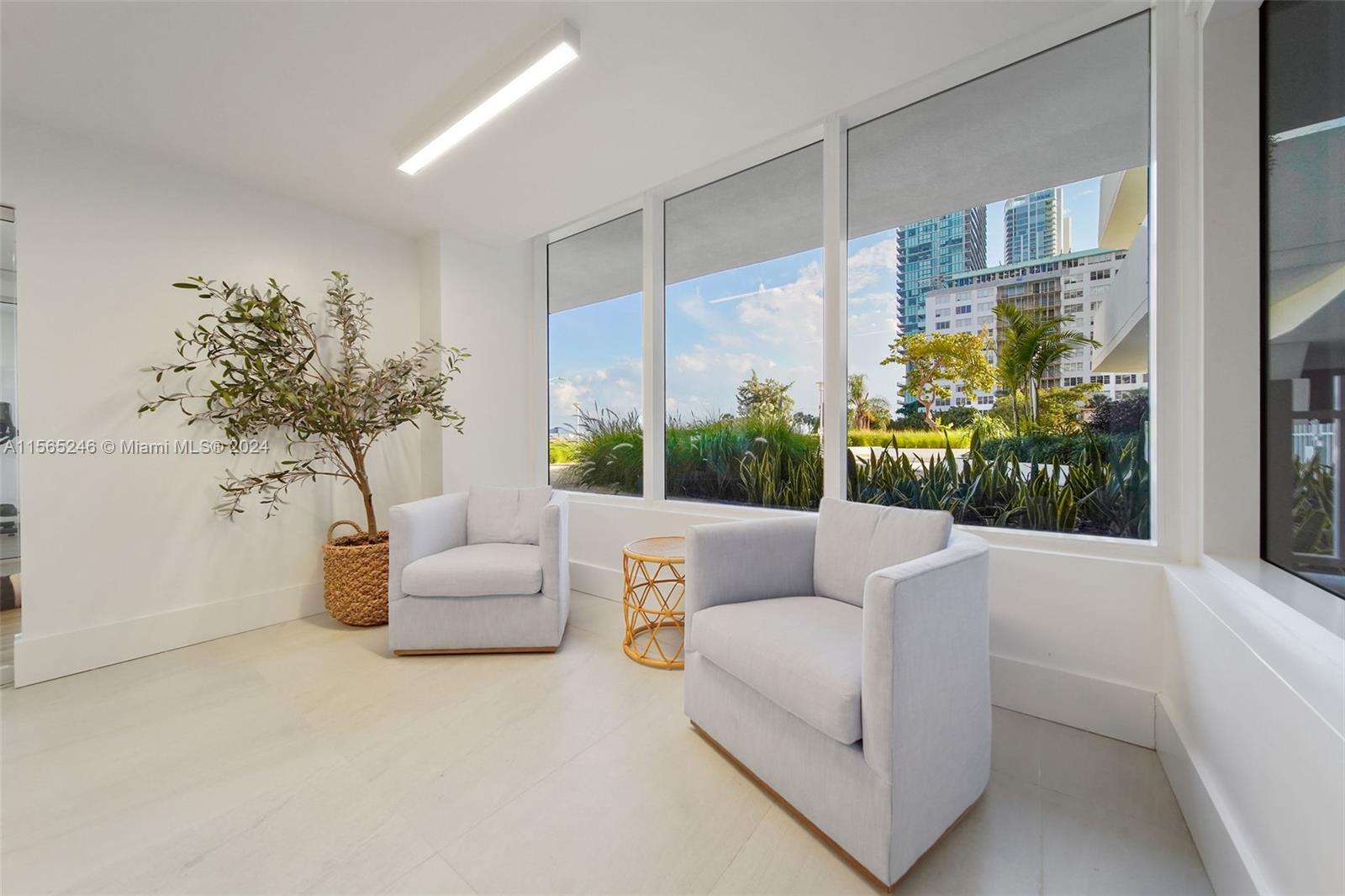 555 NE 34th St 2707, Miami, Florida 33137, 2 Bedrooms Bedrooms, ,2 BathroomsBathrooms,Residentiallease,For Rent,555 NE 34th St 2707,A11565246
