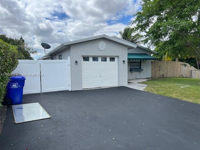 7312 Forest Blvd 7312, North Lauderdale, Florida 33068, 3 Bedrooms Bedrooms, ,1 BathroomBathrooms,Residentiallease,For Rent,7312 Forest Blvd 7312,A11565333