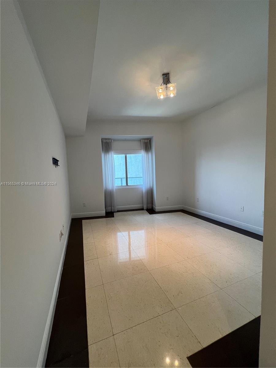 Miami, Florida 33132, 2 Bedrooms Bedrooms, ,2 BathroomsBathrooms,Residentiallease,For Rent,A11565346
