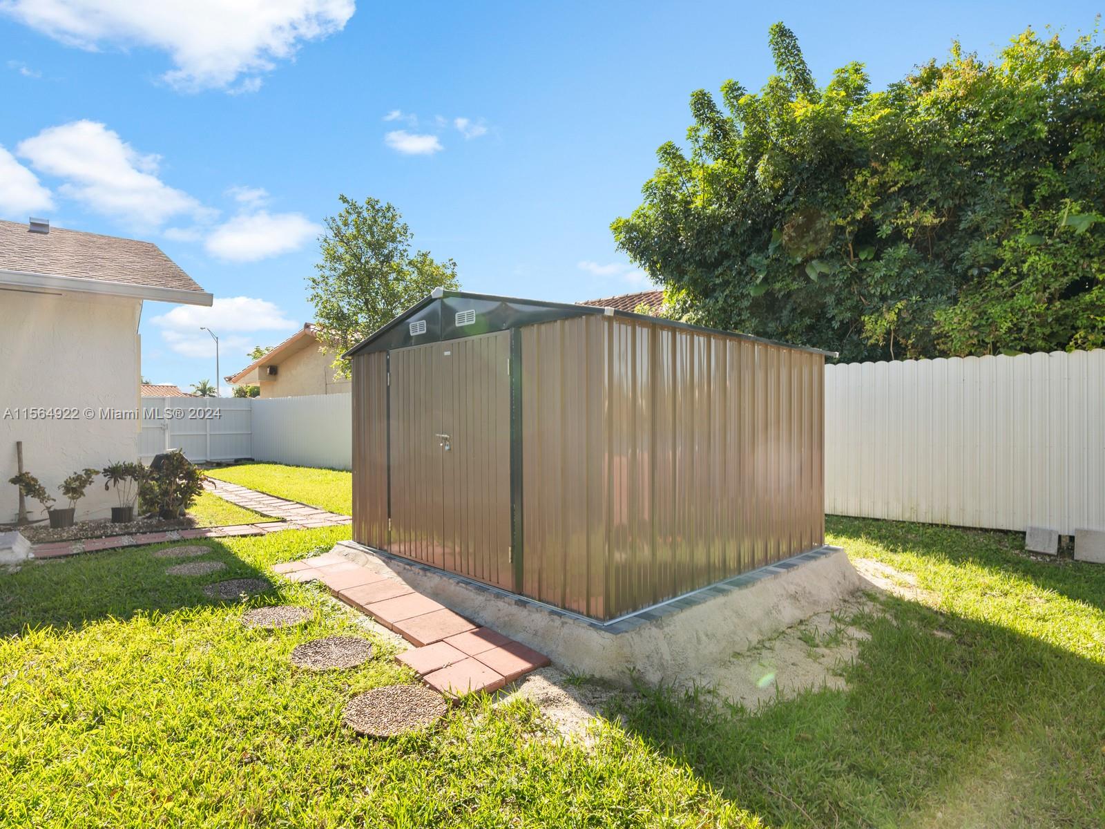 7350 SW 147th Ct, Miami, Florida 33193, 4 Bedrooms Bedrooms, ,2 BathroomsBathrooms,Residential,For Sale,7350 SW 147th Ct,A11564922