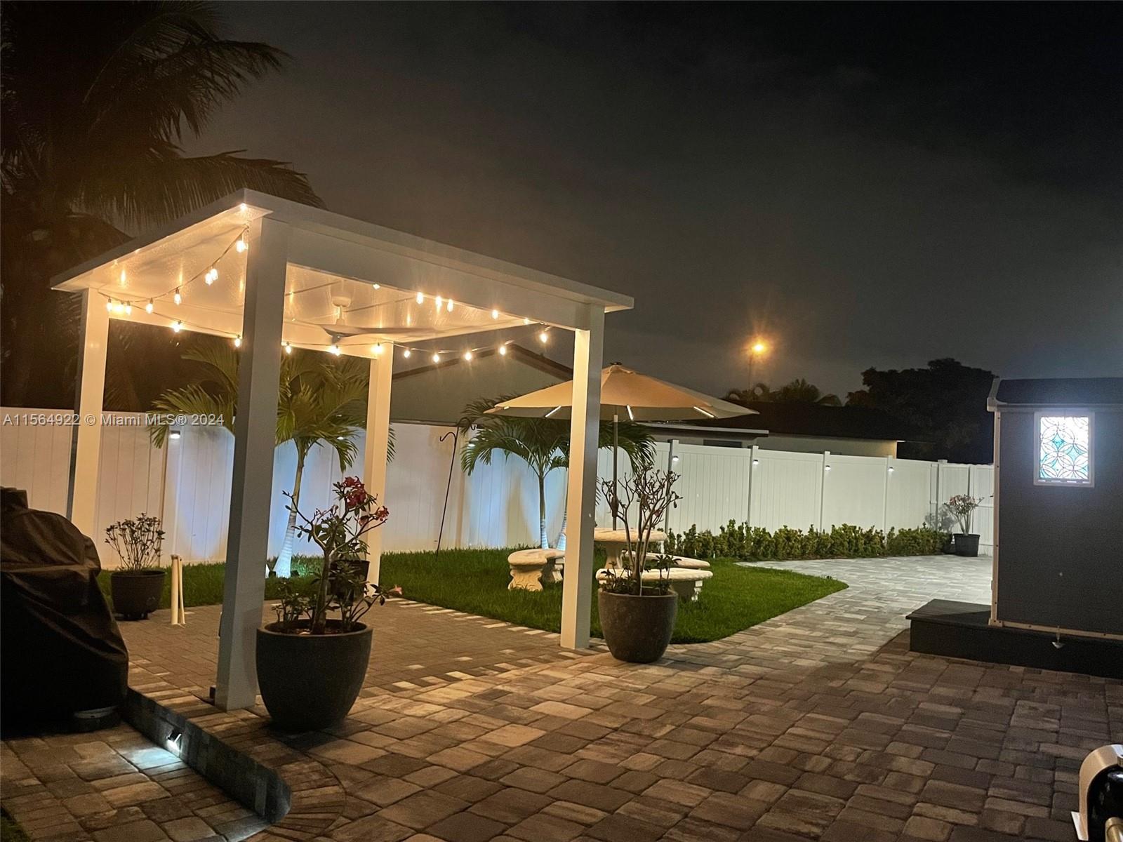 7350 SW 147th Ct, Miami, Florida 33193, 4 Bedrooms Bedrooms, ,2 BathroomsBathrooms,Residential,For Sale,7350 SW 147th Ct,A11564922