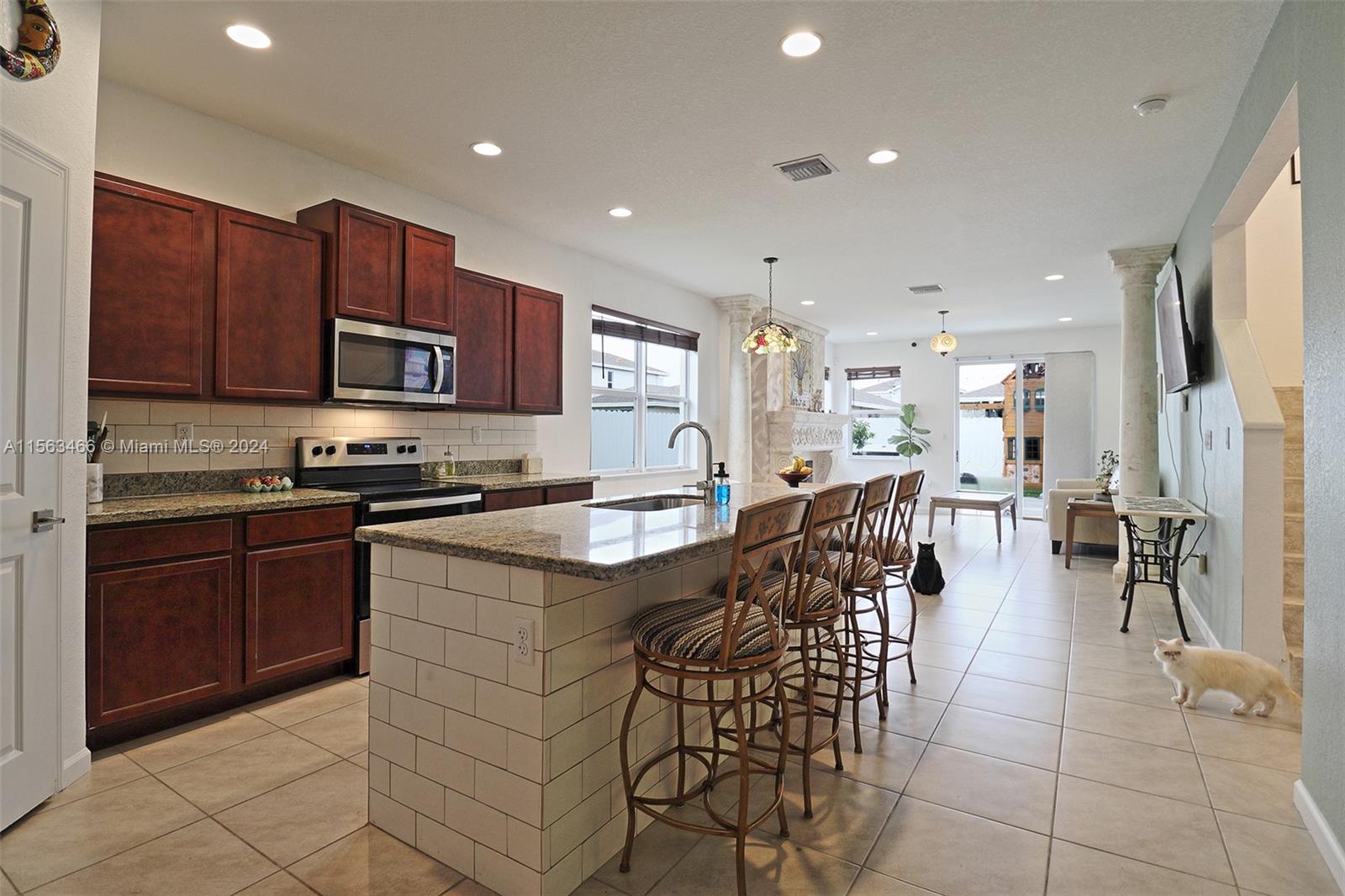 27322 SW 132nd Ct 0, Homestead, Florida 33032, 4 Bedrooms Bedrooms, ,2 BathroomsBathrooms,Residentiallease,For Rent,27322 SW 132nd Ct 0,A11563466