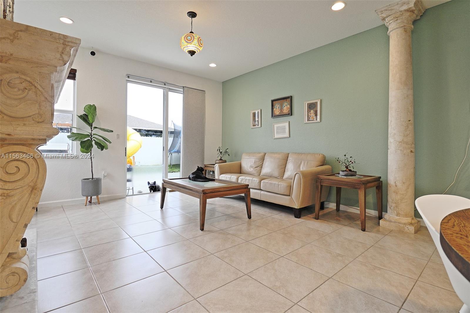 27322 SW 132nd Ct 0, Homestead, Florida 33032, 4 Bedrooms Bedrooms, ,2 BathroomsBathrooms,Residentiallease,For Rent,27322 SW 132nd Ct 0,A11563466