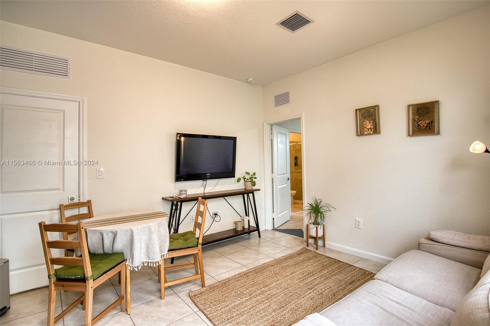 27322 SW 132nd Ct 0, Homestead, Florida 33032, 4 Bedrooms Bedrooms, ,2 BathroomsBathrooms,Residentiallease,For Rent,27322 SW 132nd Ct 0,A11563466