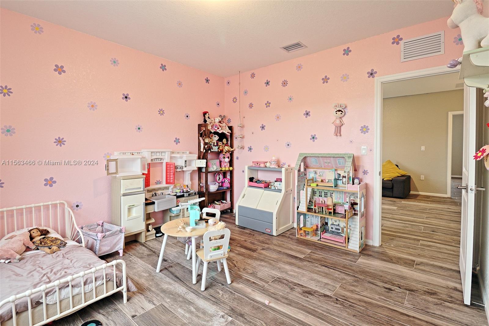 27322 SW 132nd Ct 0, Homestead, Florida 33032, 4 Bedrooms Bedrooms, ,2 BathroomsBathrooms,Residentiallease,For Rent,27322 SW 132nd Ct 0,A11563466