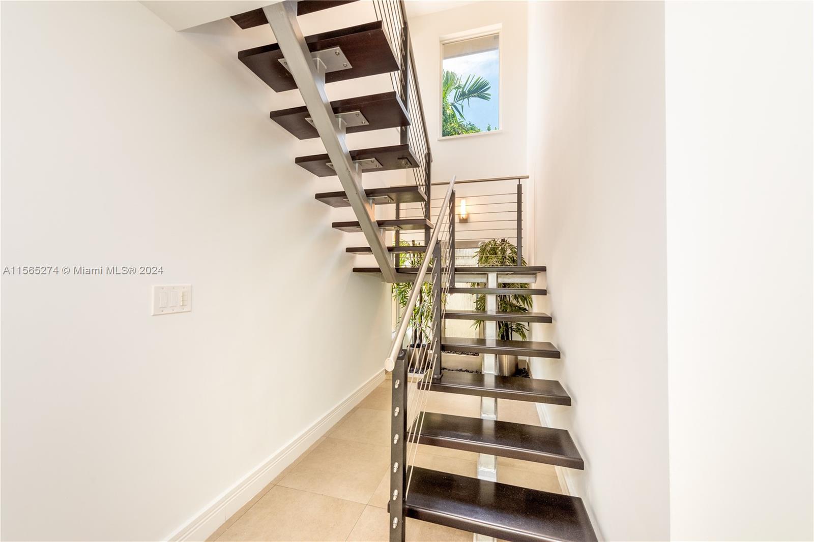 1310 Salzedo St, Coral Gables, Florida 33134, 3 Bedrooms Bedrooms, ,2 BathroomsBathrooms,Residential,For Sale,1310 Salzedo St,A11565274