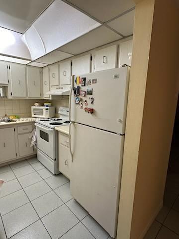 600 Three Islands Blvd 314, Hallandale Beach, Florida 33009, 1 Bedroom Bedrooms, ,1 BathroomBathrooms,Residential,For Sale,600 Three Islands Blvd 314,A11565426