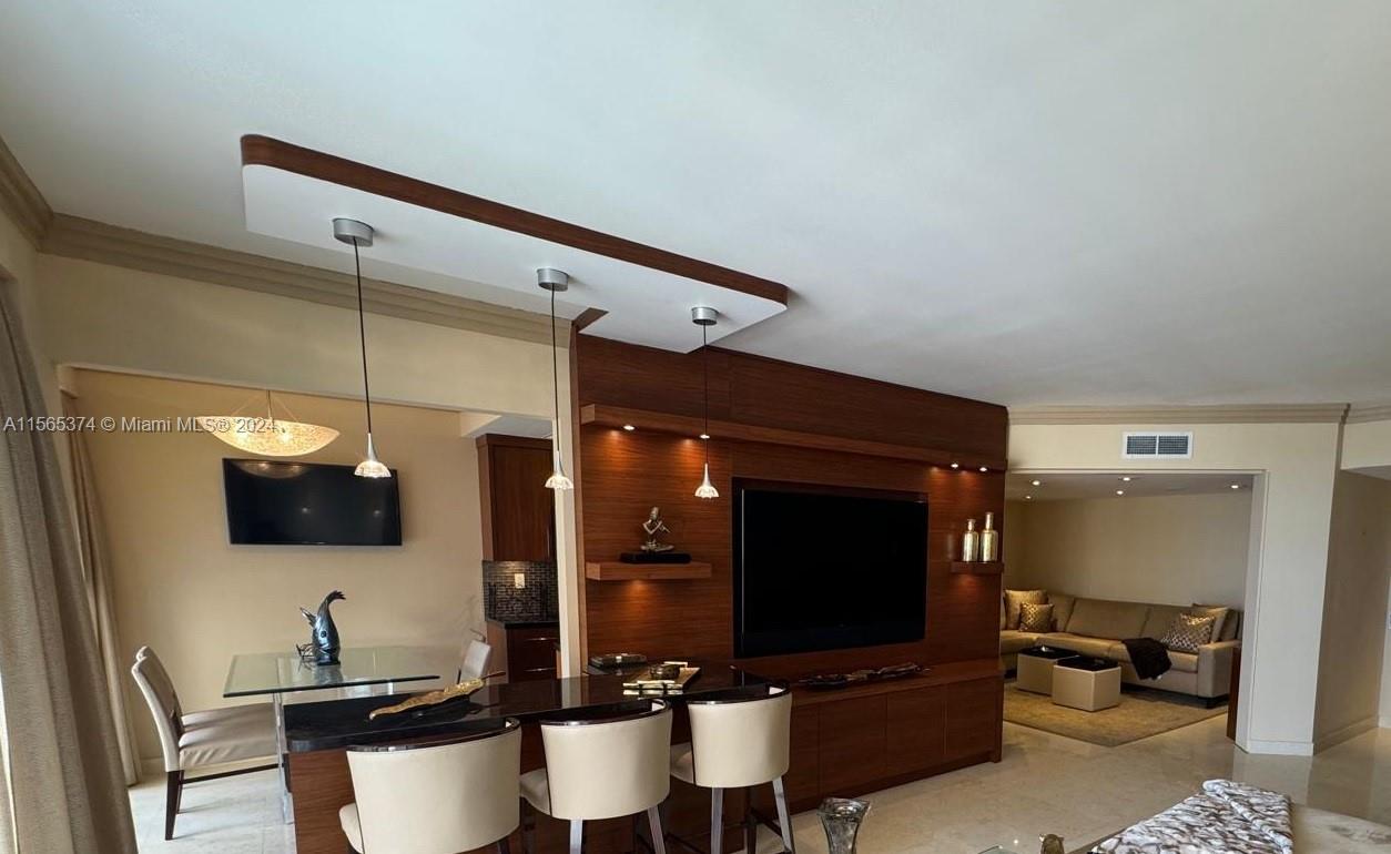 19355 Turnberry Way 23L, Aventura, Florida 33180, 2 Bedrooms Bedrooms, ,2 BathroomsBathrooms,Residential,For Sale,19355 Turnberry Way 23L,A11565374