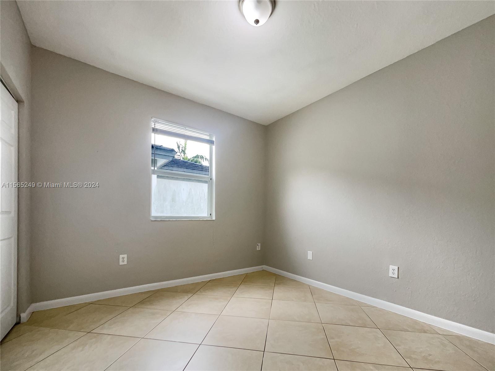 394 NE 36th Ave Rd, Homestead, Florida 33033, 5 Bedrooms Bedrooms, ,2 BathroomsBathrooms,Residential,For Sale,394 NE 36th Ave Rd,A11565249