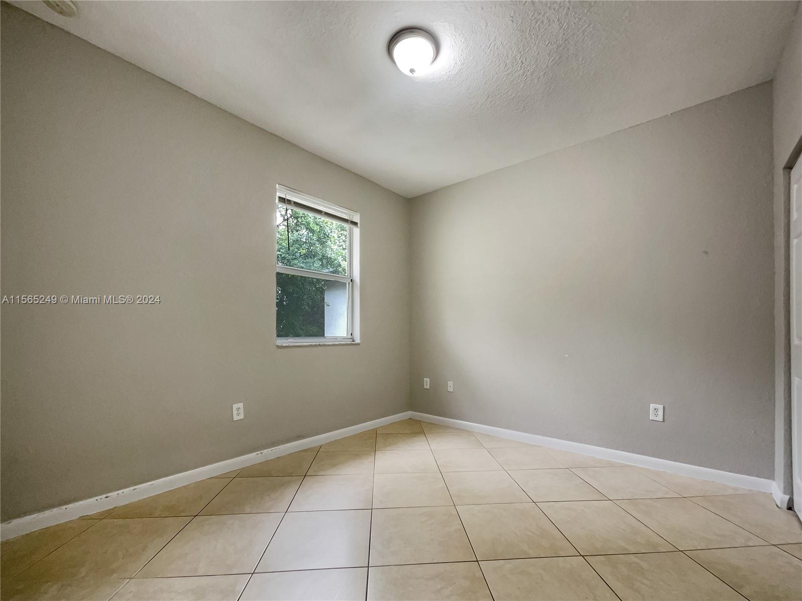 394 NE 36th Ave Rd, Homestead, Florida 33033, 5 Bedrooms Bedrooms, ,2 BathroomsBathrooms,Residential,For Sale,394 NE 36th Ave Rd,A11565249