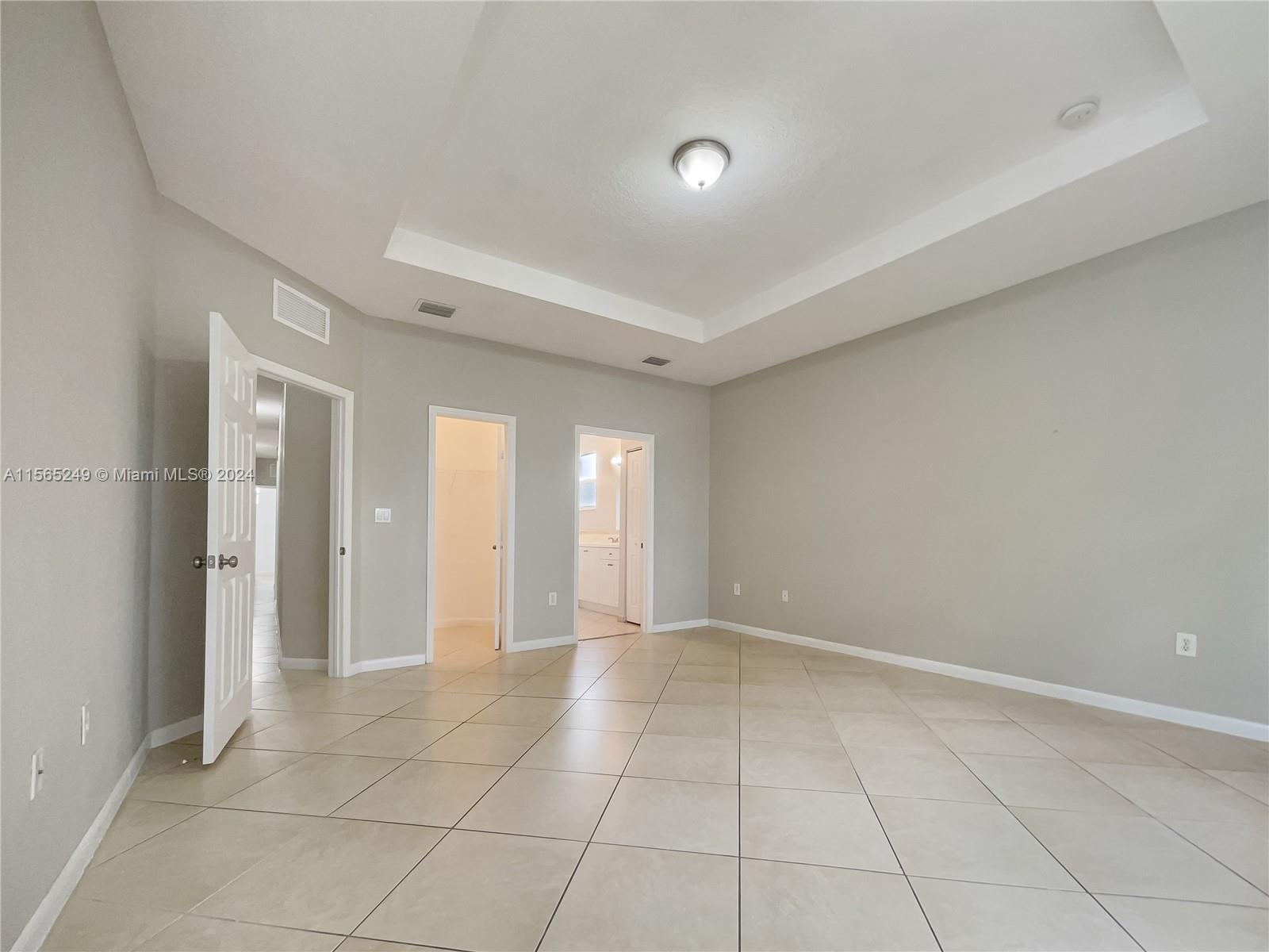 394 NE 36th Ave Rd, Homestead, Florida 33033, 5 Bedrooms Bedrooms, ,2 BathroomsBathrooms,Residential,For Sale,394 NE 36th Ave Rd,A11565249