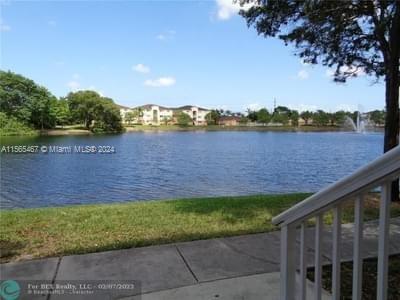 3690 N 56th Ave 902, Hollywood, Florida 33021, 2 Bedrooms Bedrooms, ,1 BathroomBathrooms,Residentiallease,For Rent,3690 N 56th Ave 902,A11565467
