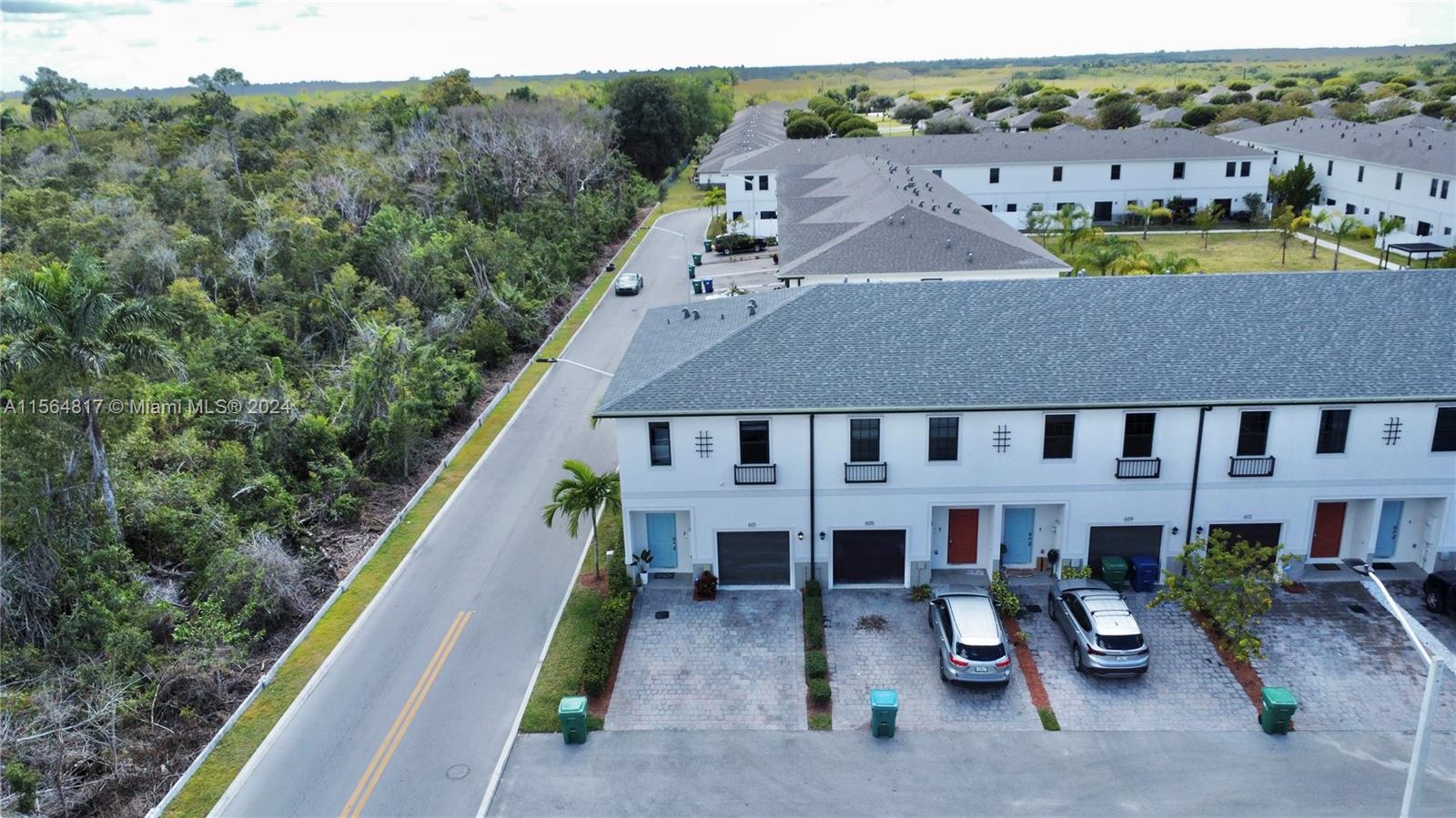 601 SW 11th St 601, Florida City, Florida 33034, 3 Bedrooms Bedrooms, ,2 BathroomsBathrooms,Residentiallease,For Rent,601 SW 11th St 601,A11564817