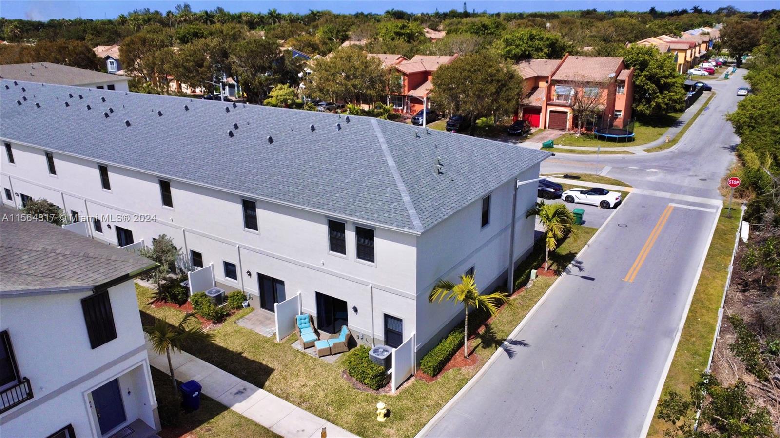 601 SW 11th St 601, Florida City, Florida 33034, 3 Bedrooms Bedrooms, ,2 BathroomsBathrooms,Residentiallease,For Rent,601 SW 11th St 601,A11564817