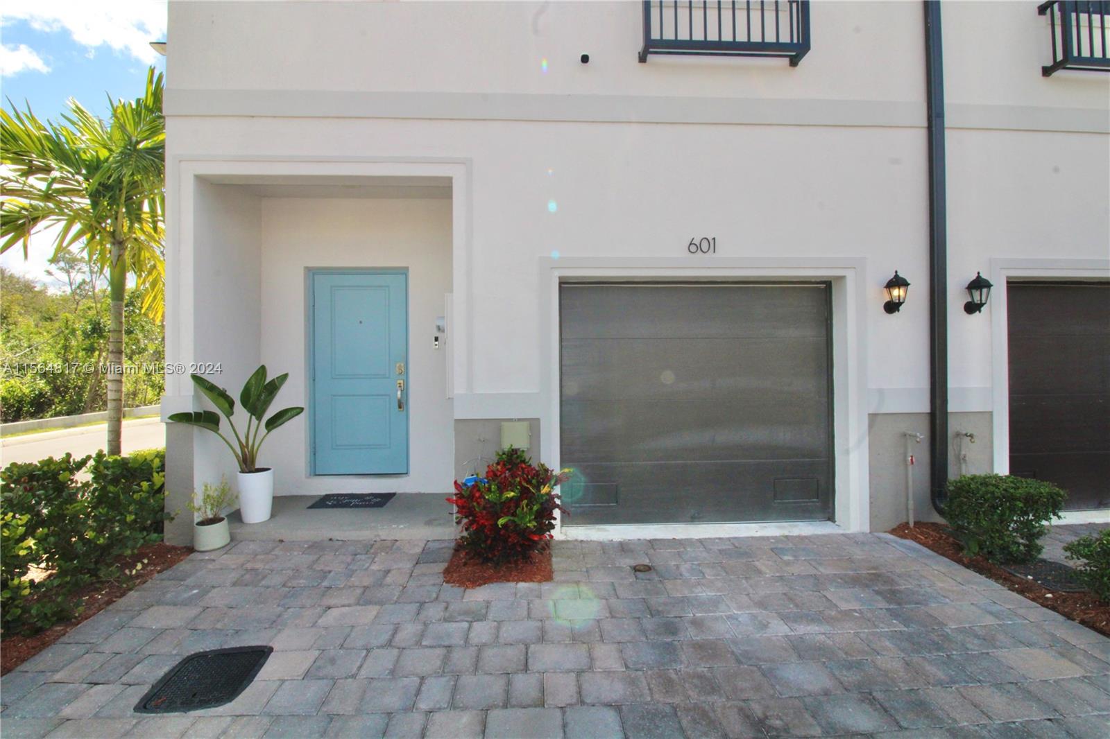 601 SW 11th St 601, Florida City, Florida 33034, 3 Bedrooms Bedrooms, ,2 BathroomsBathrooms,Residentiallease,For Rent,601 SW 11th St 601,A11564817