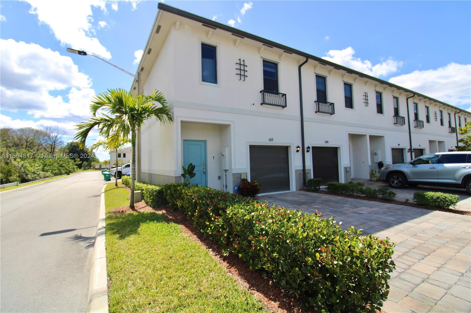 601 SW 11th St 601, Florida City, Florida 33034, 3 Bedrooms Bedrooms, ,2 BathroomsBathrooms,Residentiallease,For Rent,601 SW 11th St 601,A11564817