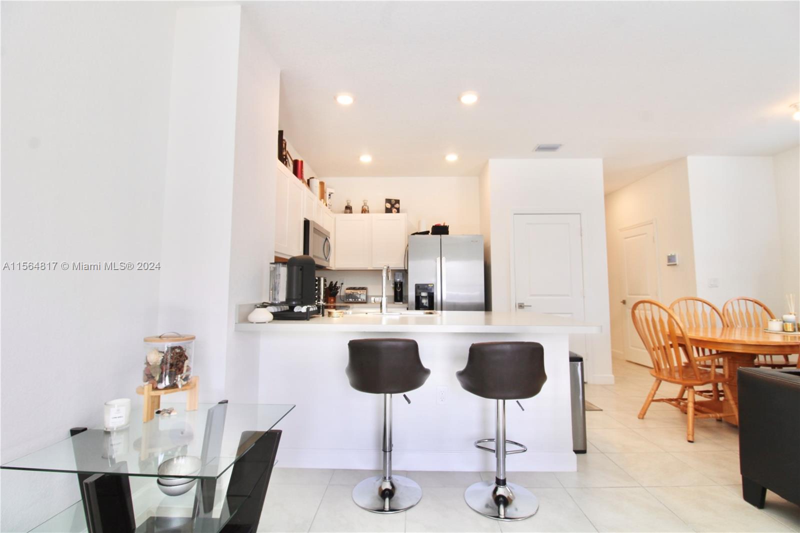 601 SW 11th St 601, Florida City, Florida 33034, 3 Bedrooms Bedrooms, ,2 BathroomsBathrooms,Residentiallease,For Rent,601 SW 11th St 601,A11564817