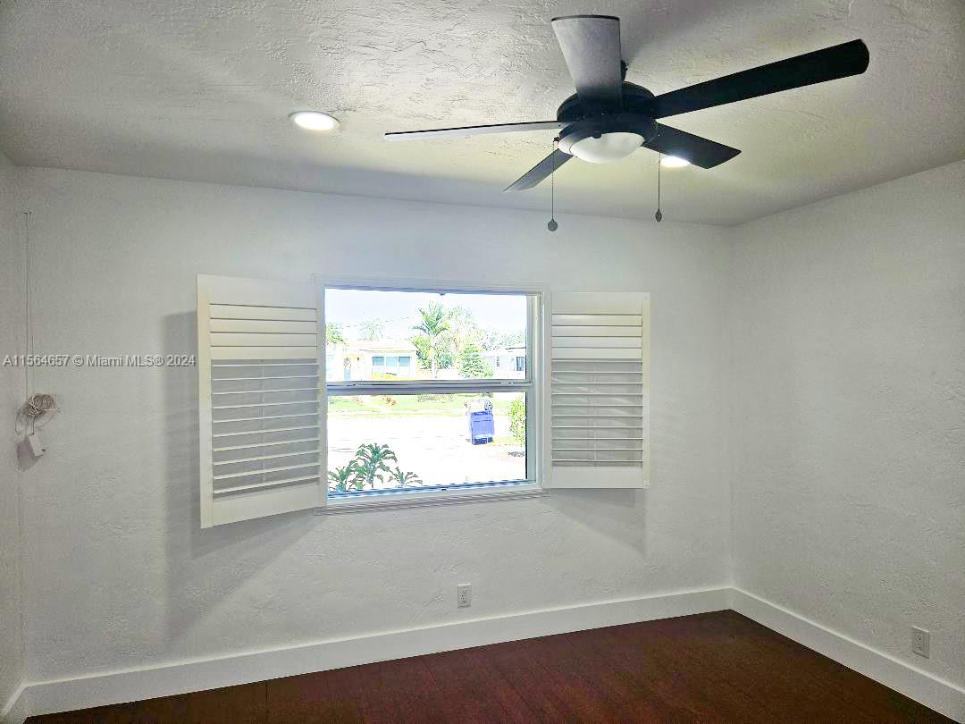 311 S 24th Ave, Hollywood, Florida 33020, 3 Bedrooms Bedrooms, ,2 BathroomsBathrooms,Residentiallease,For Rent,311 S 24th Ave,A11564657