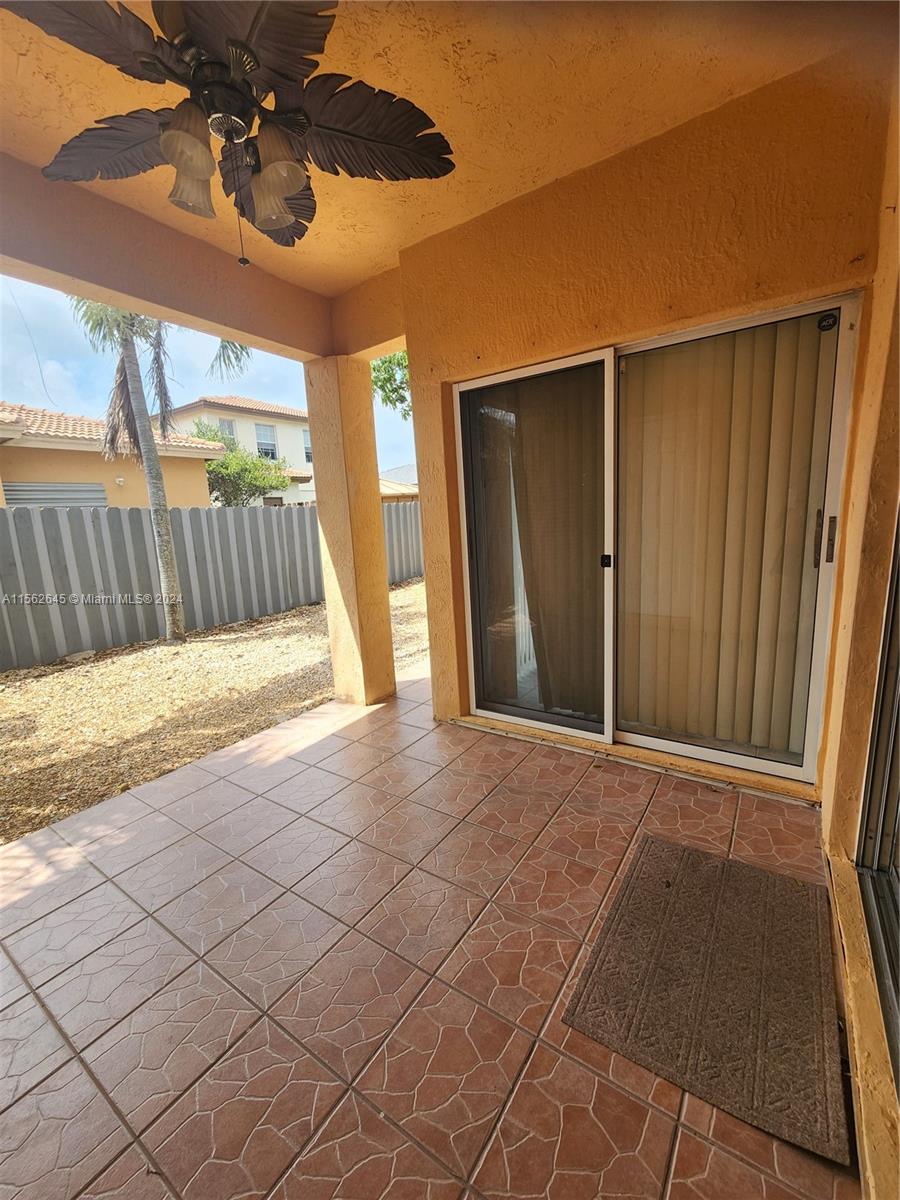 8118 NW 200th St, Hialeah, Florida 33015, 3 Bedrooms Bedrooms, ,2 BathroomsBathrooms,Residentiallease,For Rent,8118 NW 200th St,A11562645