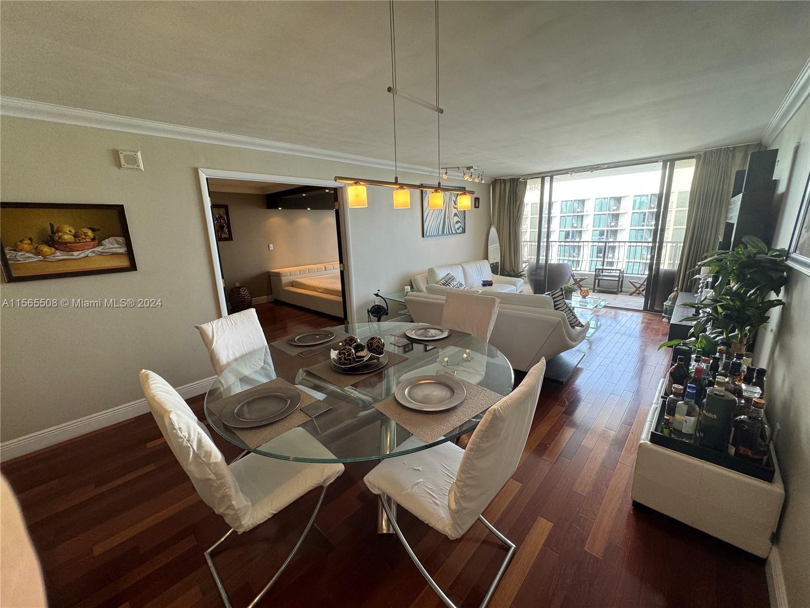 555 NE 15th St 32F, Miami, Florida 33132, 1 Bedroom Bedrooms, ,1 BathroomBathrooms,Residentiallease,For Rent,555 NE 15th St 32F,A11565508