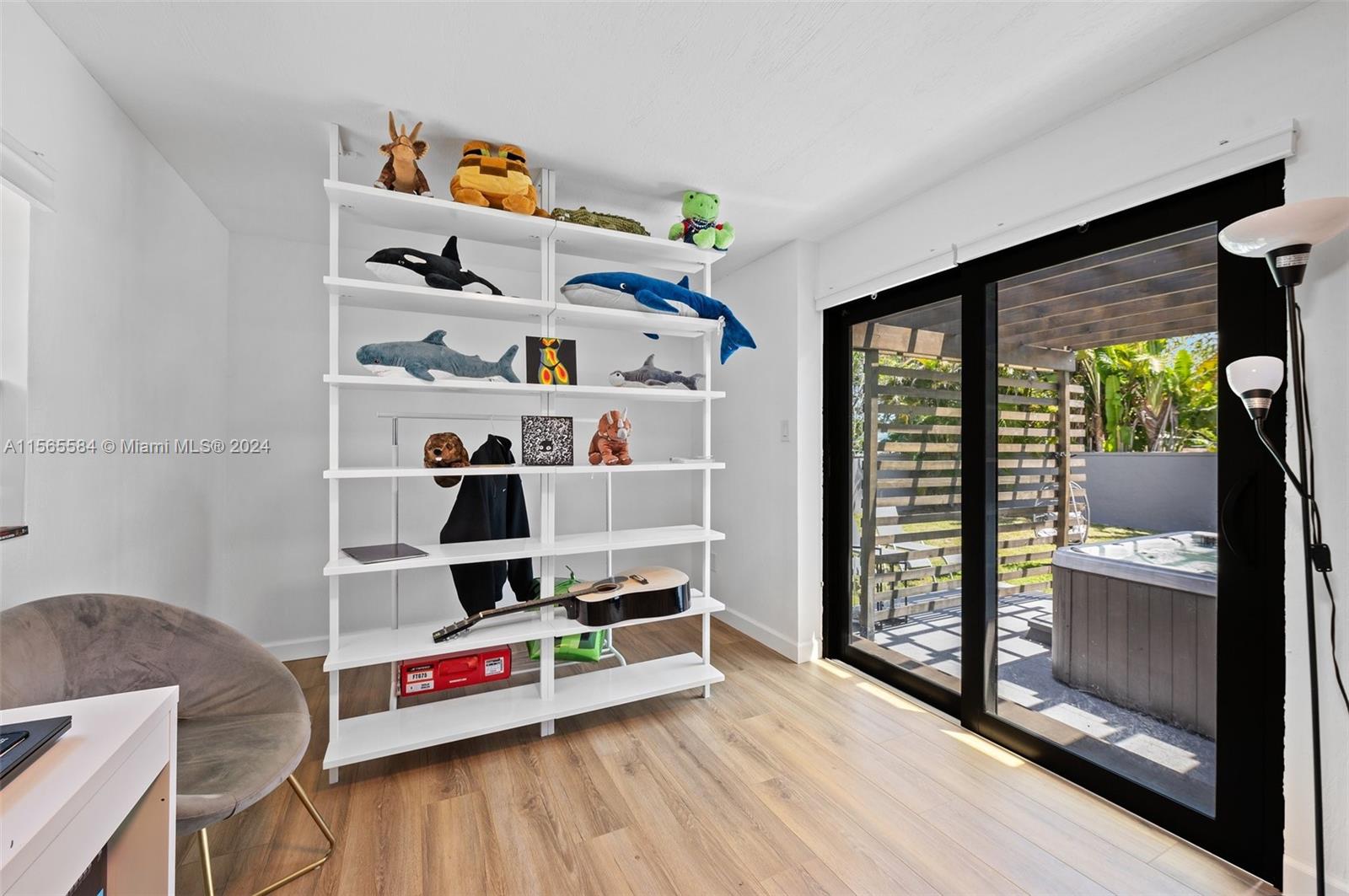 2631 Roosevelt St, Hollywood, Florida 33020, 3 Bedrooms Bedrooms, ,2 BathroomsBathrooms,Residential,For Sale,2631 Roosevelt St,A11565584