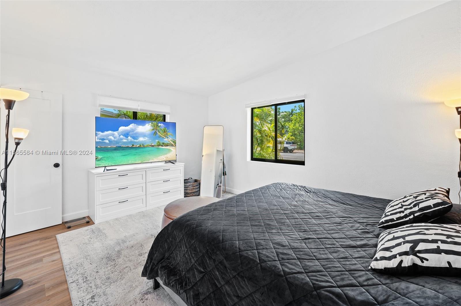 2631 Roosevelt St, Hollywood, Florida 33020, 3 Bedrooms Bedrooms, ,2 BathroomsBathrooms,Residential,For Sale,2631 Roosevelt St,A11565584