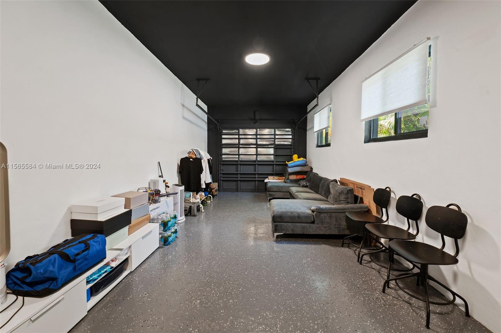 2631 Roosevelt St, Hollywood, Florida 33020, 3 Bedrooms Bedrooms, ,2 BathroomsBathrooms,Residential,For Sale,2631 Roosevelt St,A11565584