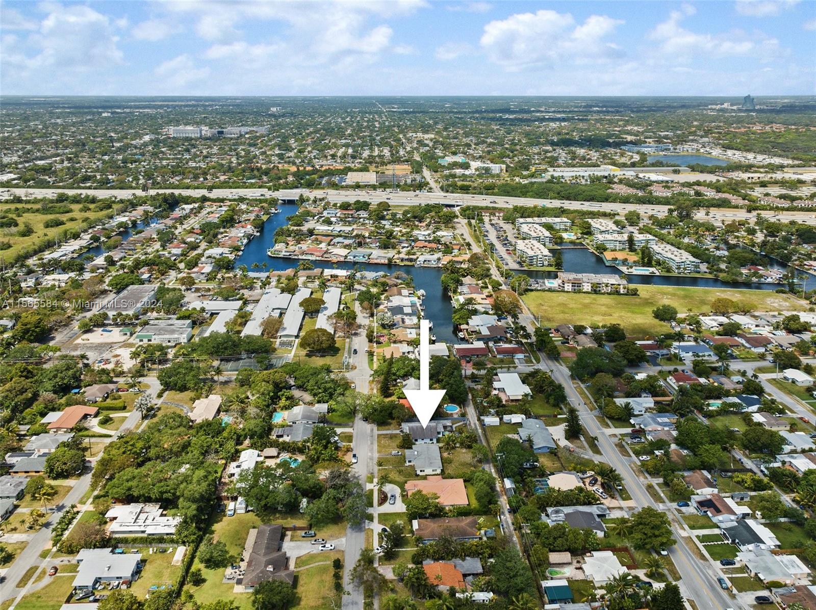 2631 Roosevelt St, Hollywood, Florida 33020, 3 Bedrooms Bedrooms, ,2 BathroomsBathrooms,Residential,For Sale,2631 Roosevelt St,A11565584