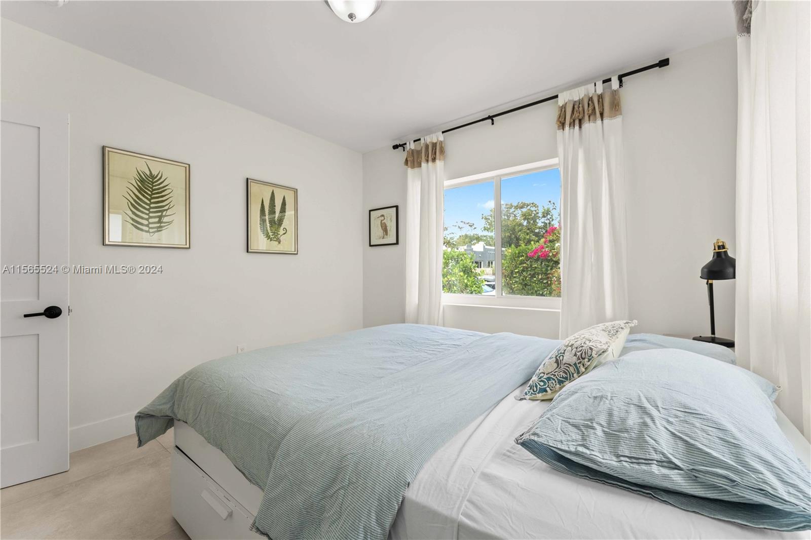 38 NE 50th St, Miami, Florida 33137, 4 Bedrooms Bedrooms, ,3 BathroomsBathrooms,Residentiallease,For Rent,38 NE 50th St,A11565524