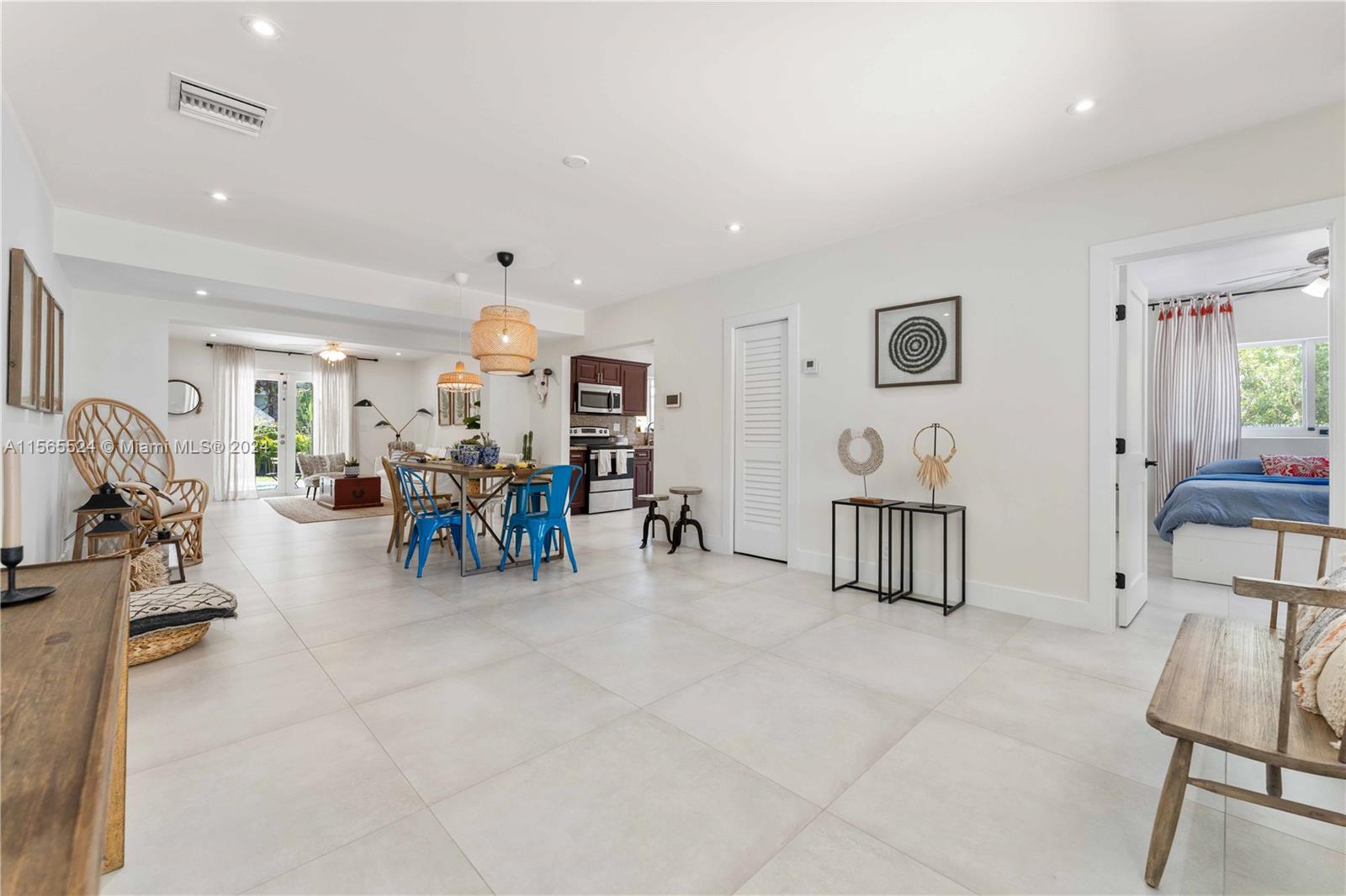 38 NE 50th St, Miami, Florida 33137, 4 Bedrooms Bedrooms, ,3 BathroomsBathrooms,Residentiallease,For Rent,38 NE 50th St,A11565524