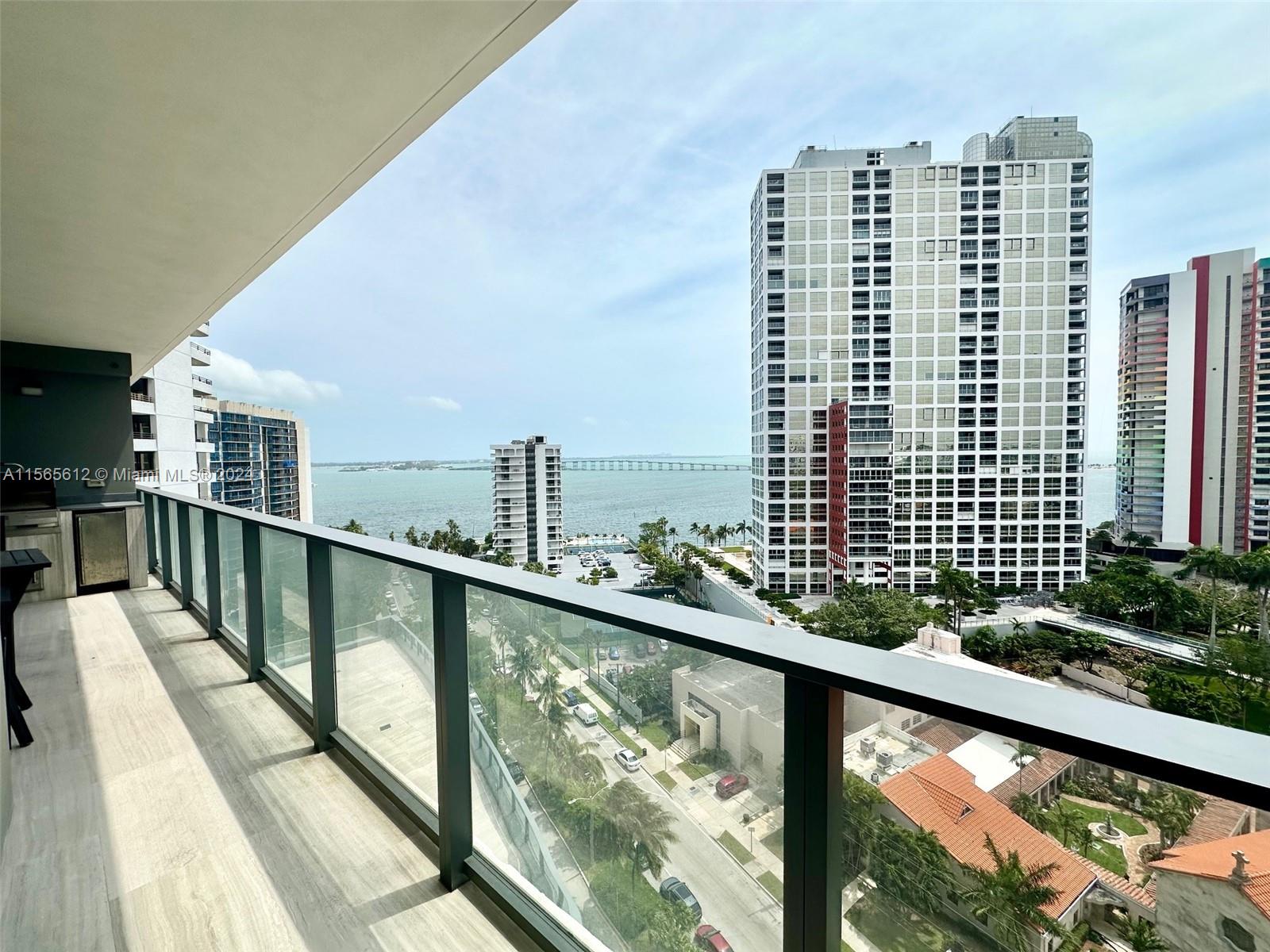 1451 Brickell Ave 1204, Miami, Florida 33131, 1 Bedroom Bedrooms, ,1 BathroomBathrooms,Residential,For Sale,1451 Brickell Ave 1204,A11565612