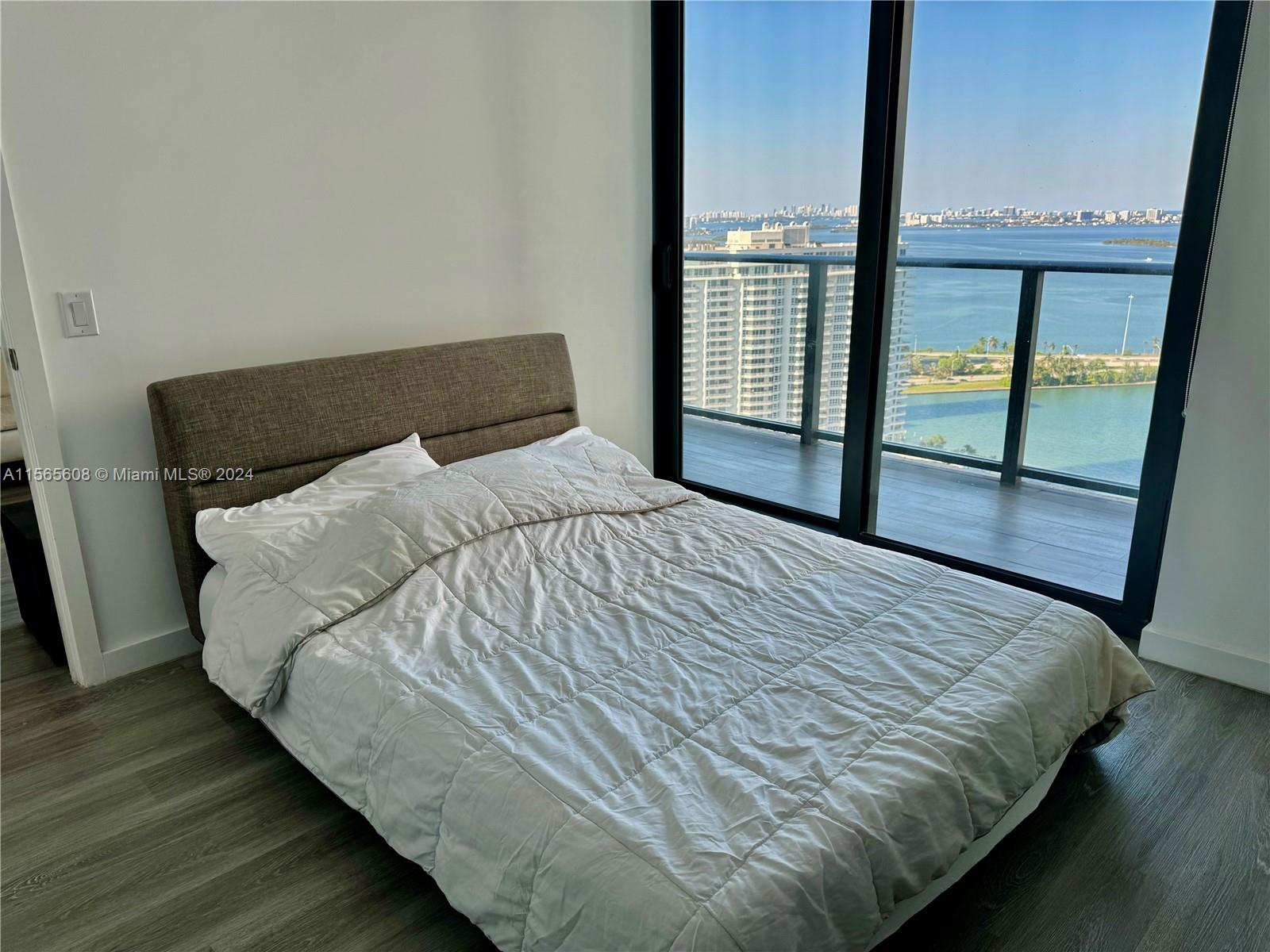501 NE 31st St 2903, Miami, Florida 33137, 1 Bedroom Bedrooms, ,2 BathroomsBathrooms,Residentiallease,For Rent,501 NE 31st St 2903,A11565608