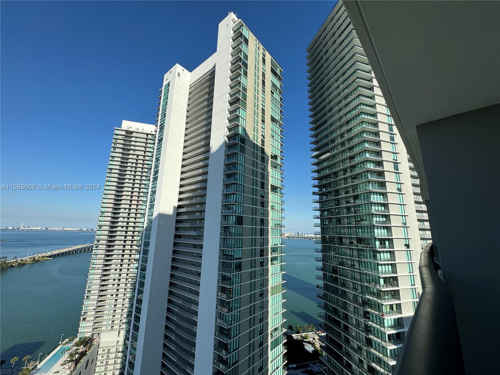 501 NE 31st St 2903, Miami, Florida 33137, 1 Bedroom Bedrooms, ,2 BathroomsBathrooms,Residentiallease,For Rent,501 NE 31st St 2903,A11565608
