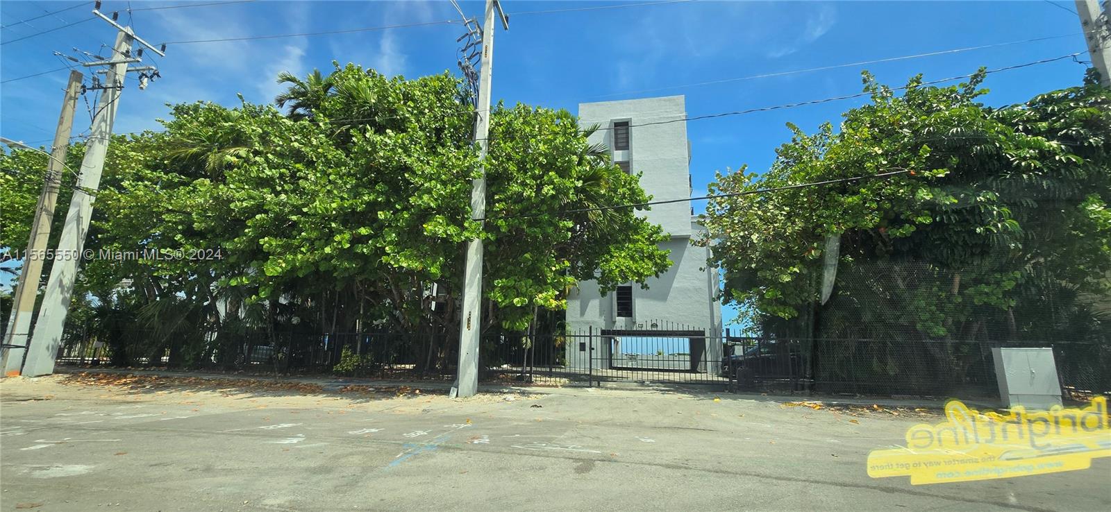 7899 NE Bayshore Ct 3G, Miami, Florida 33138, 2 Bedrooms Bedrooms, ,2 BathroomsBathrooms,Residential,For Sale,7899 NE Bayshore Ct 3G,A11565550