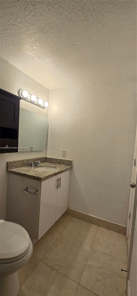 7899 NE Bayshore Ct 3G, Miami, Florida 33138, 2 Bedrooms Bedrooms, ,2 BathroomsBathrooms,Residential,For Sale,7899 NE Bayshore Ct 3G,A11565550