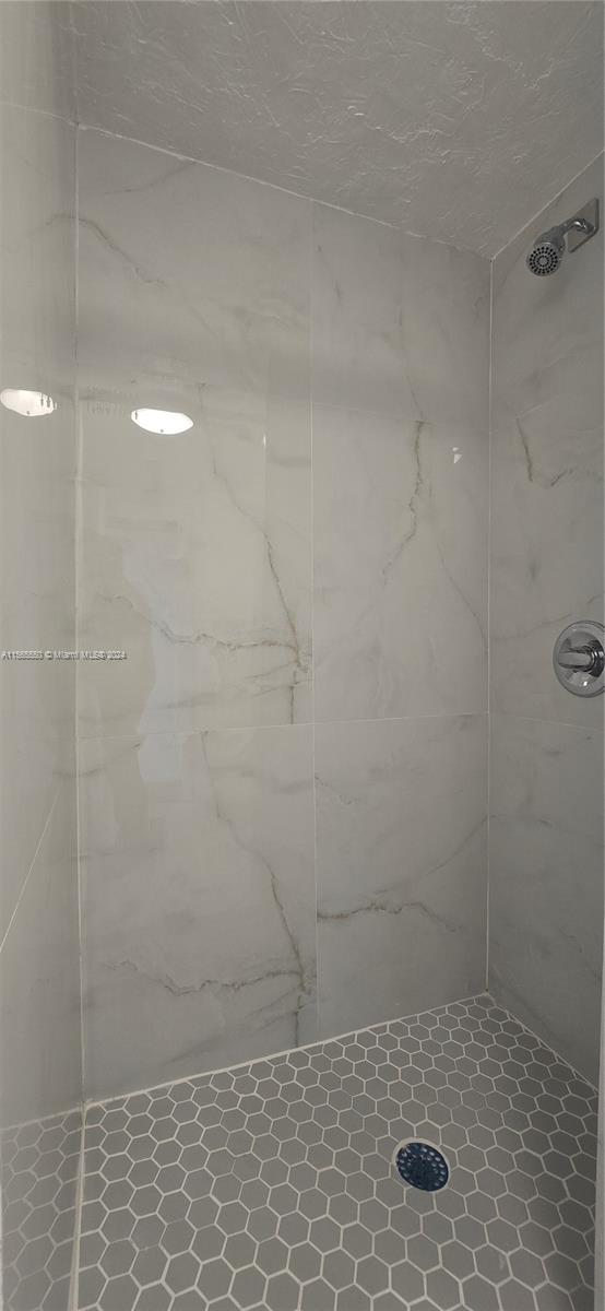 7899 NE Bayshore Ct 3G, Miami, Florida 33138, 2 Bedrooms Bedrooms, ,2 BathroomsBathrooms,Residential,For Sale,7899 NE Bayshore Ct 3G,A11565550