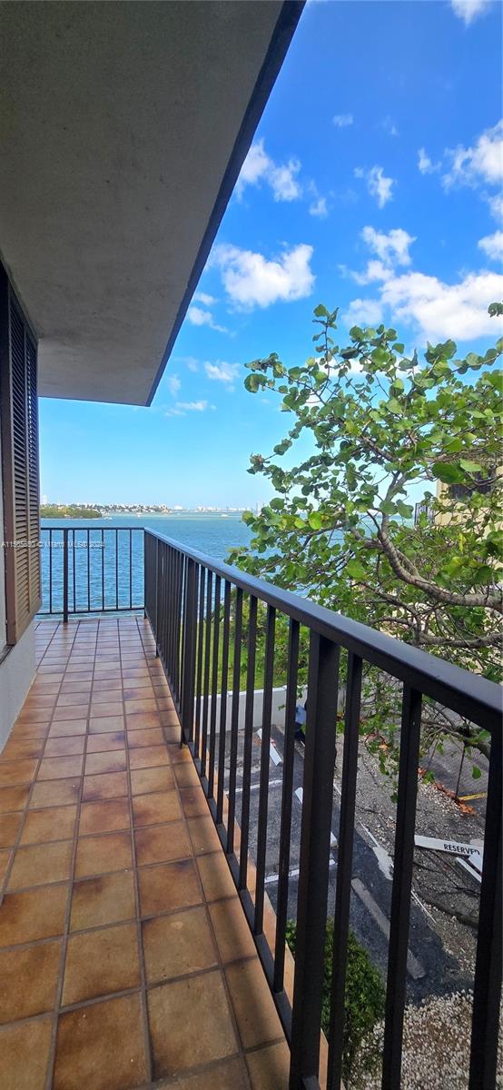 7899 NE Bayshore Ct 3G, Miami, Florida 33138, 2 Bedrooms Bedrooms, ,2 BathroomsBathrooms,Residential,For Sale,7899 NE Bayshore Ct 3G,A11565550