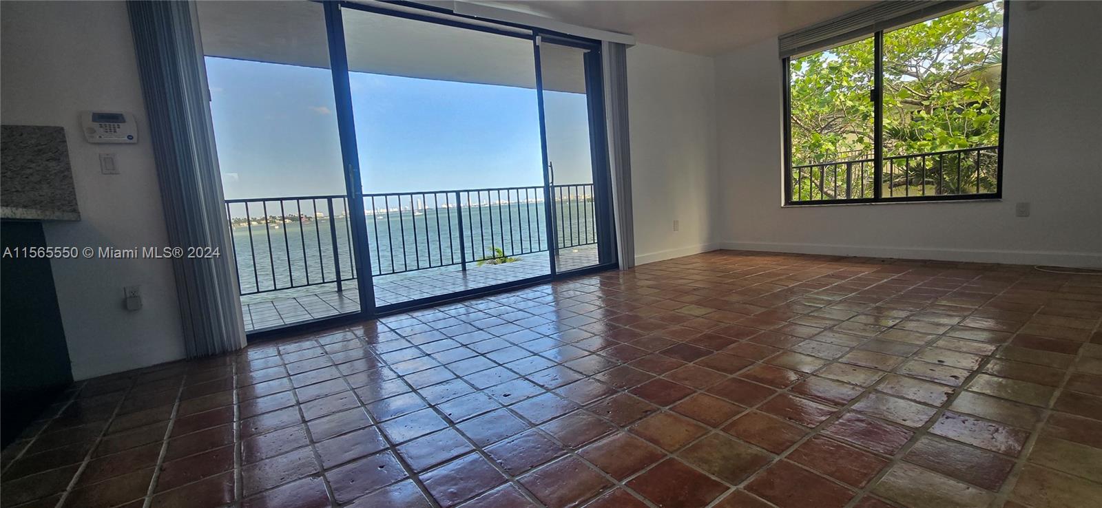 7899 NE Bayshore Ct 3G, Miami, Florida 33138, 2 Bedrooms Bedrooms, ,2 BathroomsBathrooms,Residential,For Sale,7899 NE Bayshore Ct 3G,A11565550