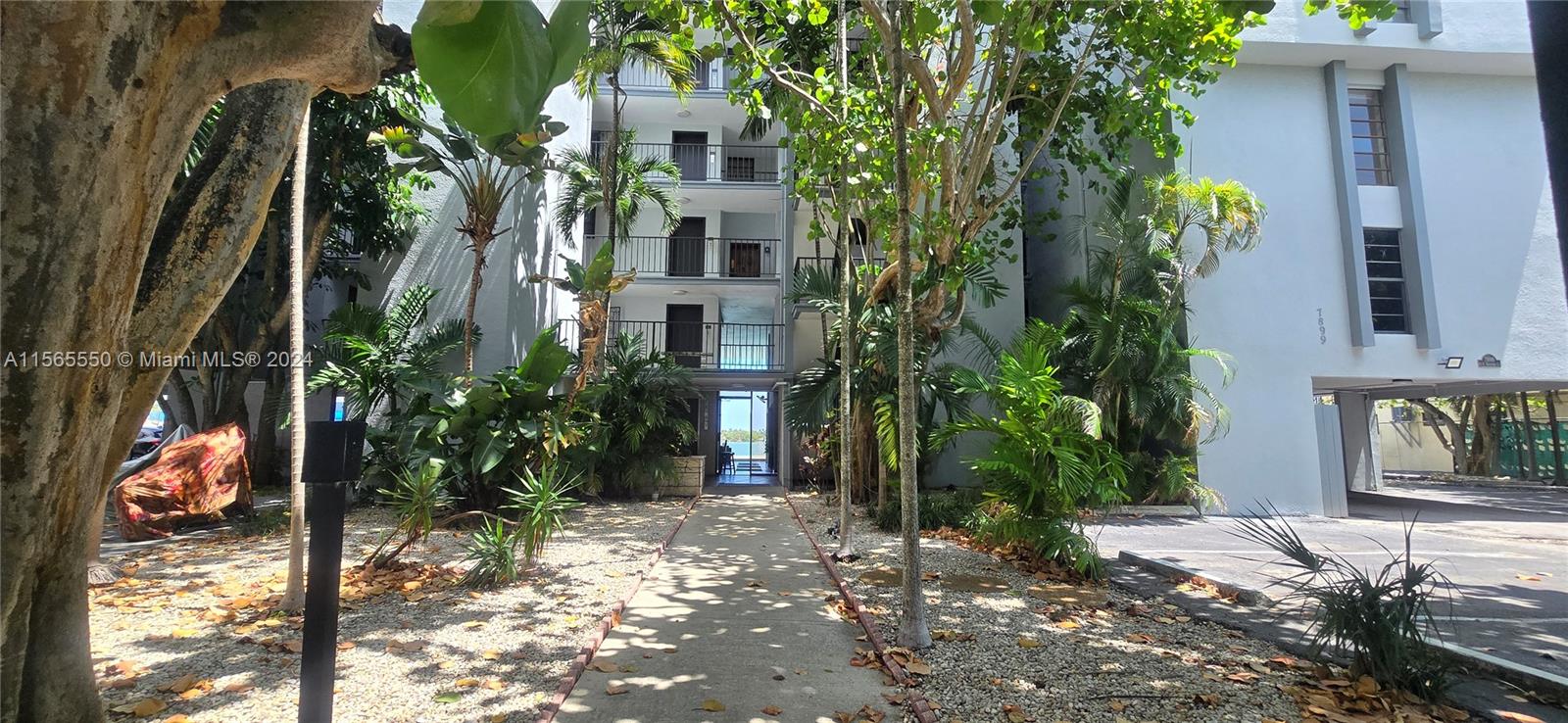 7899 NE Bayshore Ct 3G, Miami, Florida 33138, 2 Bedrooms Bedrooms, ,2 BathroomsBathrooms,Residential,For Sale,7899 NE Bayshore Ct 3G,A11565550