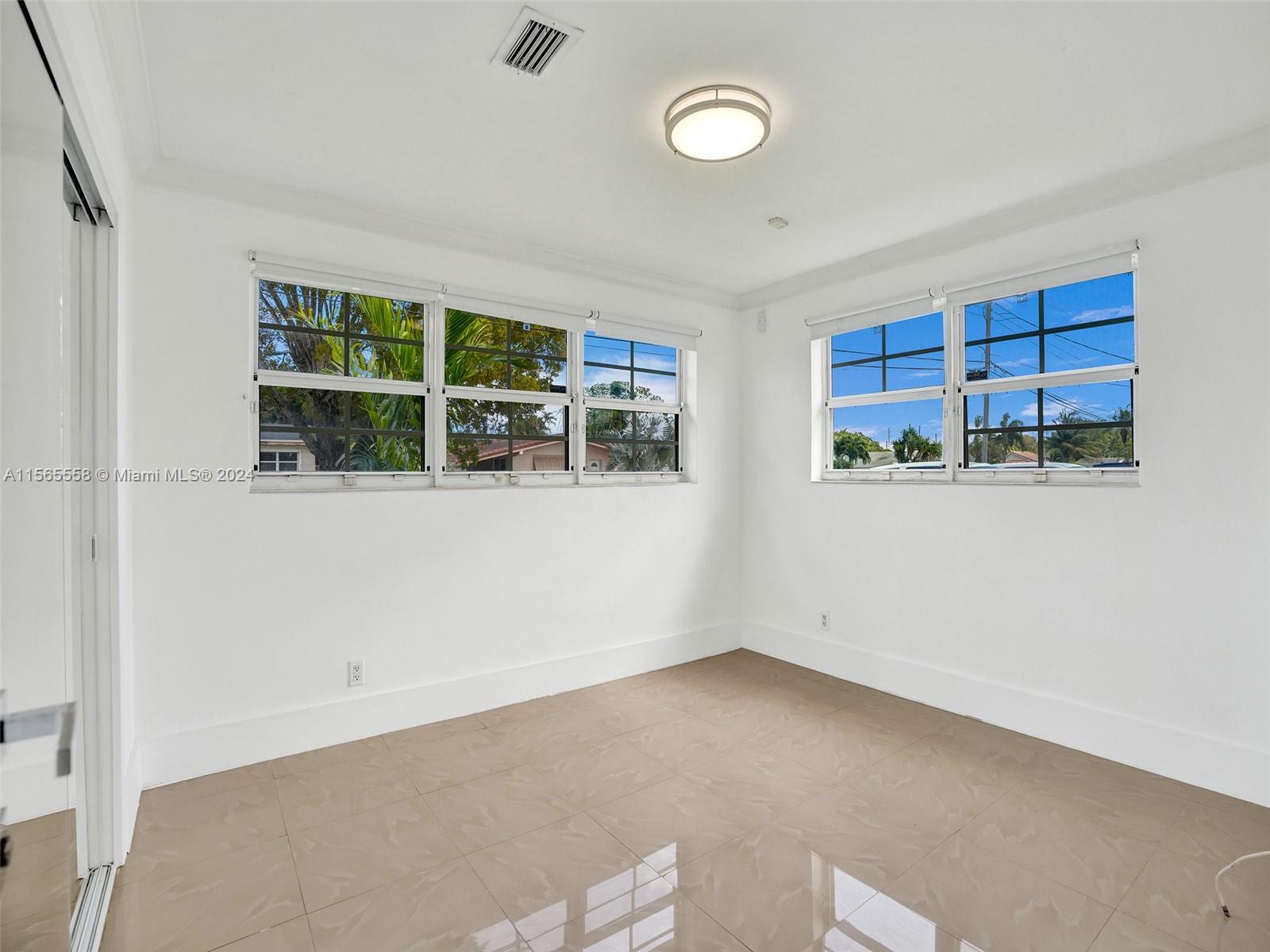 21010 NE 25th ct, North Miami Beach, Florida 33180, 5 Bedrooms Bedrooms, ,3 BathroomsBathrooms,Residentiallease,For Rent,21010 NE 25th ct,A11565558