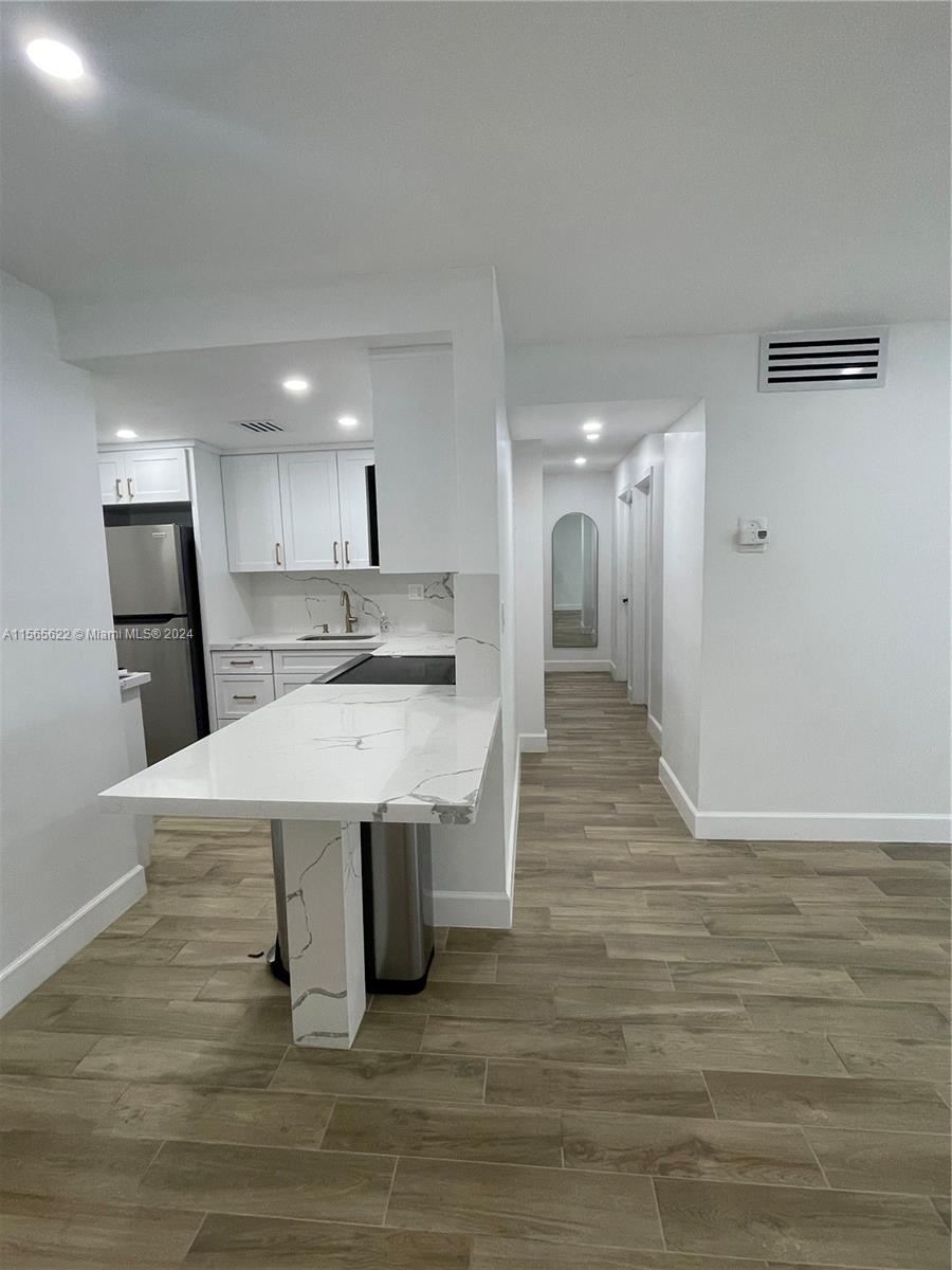 8609 SW 68th Ct 24, Pinecrest, Florida 33156, 2 Bedrooms Bedrooms, ,1 BathroomBathrooms,Residential,For Sale,8609 SW 68th Ct 24,A11565622