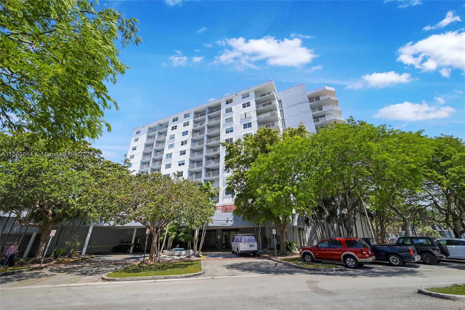 6900  Bay Dr #7A For Sale A11565614, FL