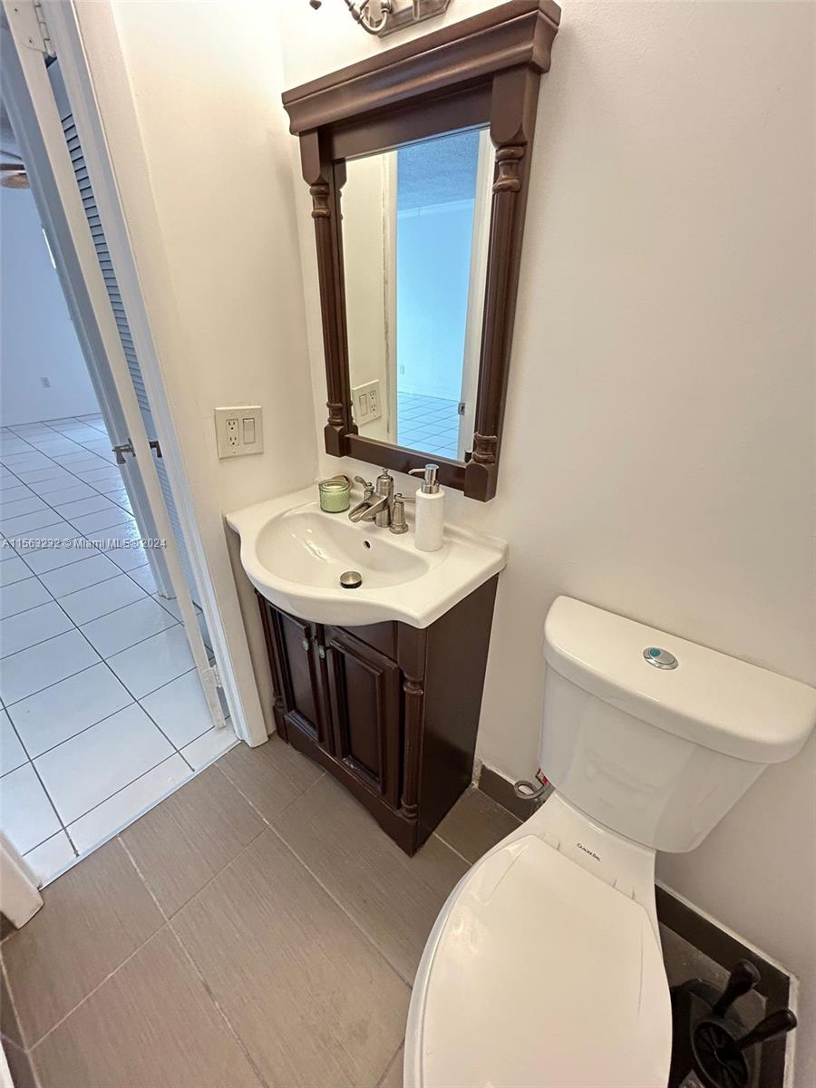 600 NE 25th St 44, Miami, Florida 33137, 1 Bedroom Bedrooms, ,1 BathroomBathrooms,Residential,For Sale,600 NE 25th St 44,A11563232