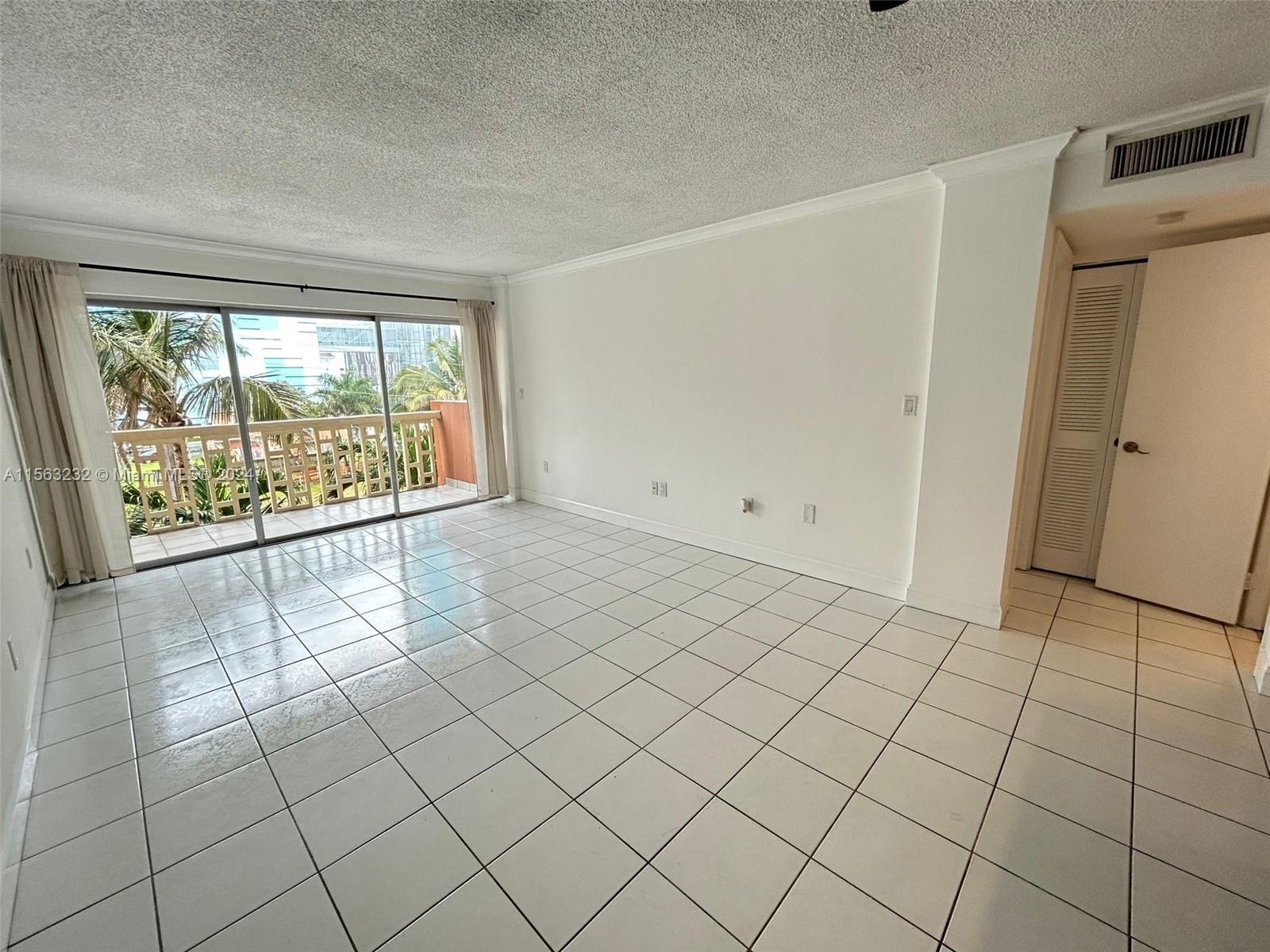 600 NE 25th St 44, Miami, Florida 33137, 1 Bedroom Bedrooms, ,1 BathroomBathrooms,Residential,For Sale,600 NE 25th St 44,A11563232