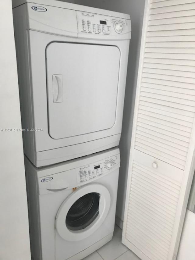 3470 E Coast Ave H1012, Miami, Florida 33137, 1 Bedroom Bedrooms, ,1 BathroomBathrooms,Residential,For Sale,3470 E Coast Ave H1012,A11565716