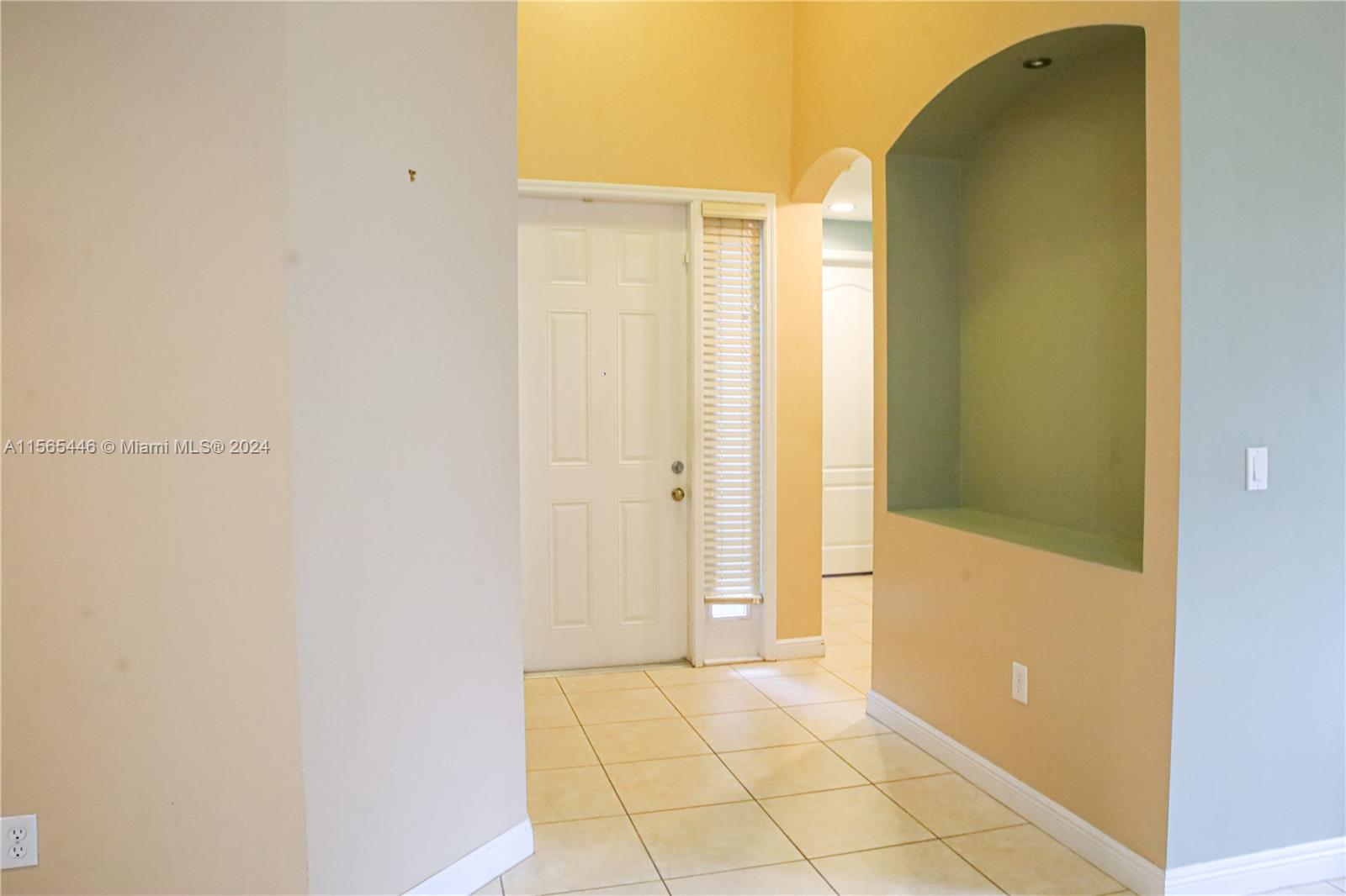 3488 NE 1st St 3488, Homestead, Florida 33033, 3 Bedrooms Bedrooms, ,2 BathroomsBathrooms,Residentiallease,For Rent,3488 NE 1st St 3488,A11565446