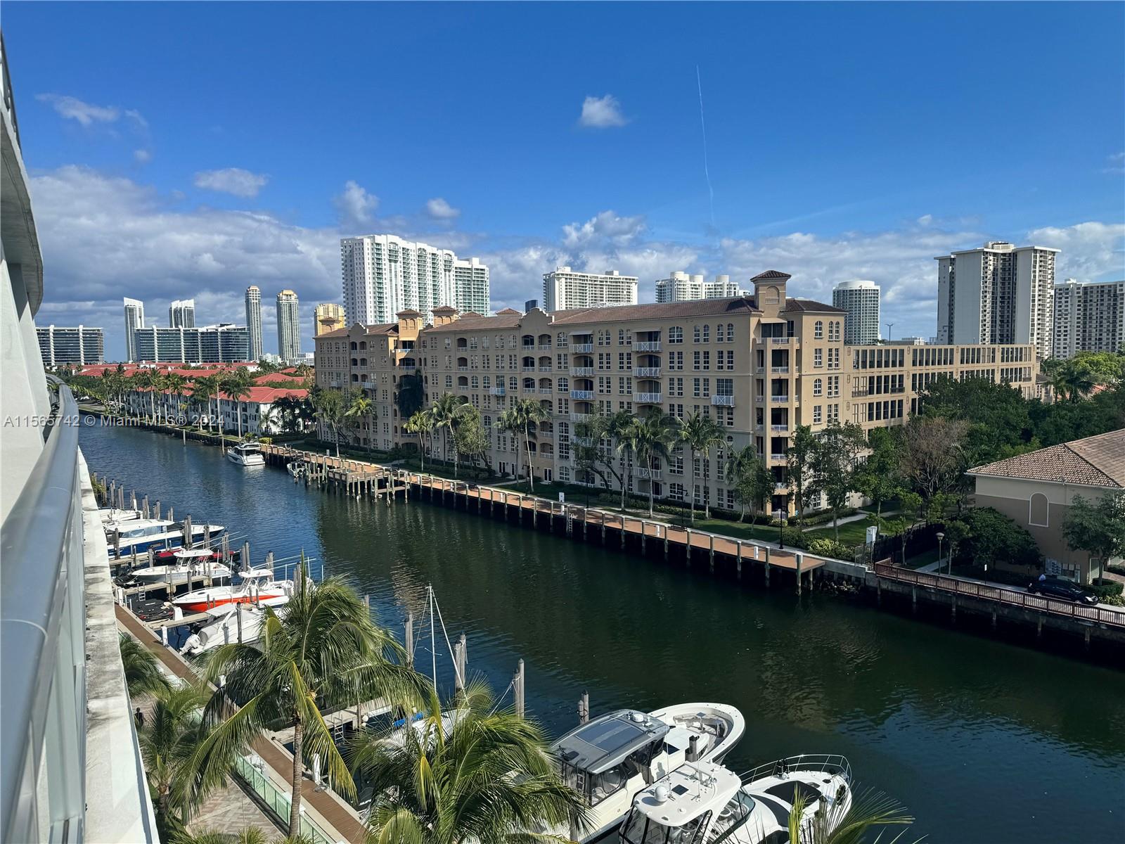 2950 NE 188th St 403, Aventura, Florida 33180, 1 Bedroom Bedrooms, ,2 BathroomsBathrooms,Residentiallease,For Rent,2950 NE 188th St 403,A11565742