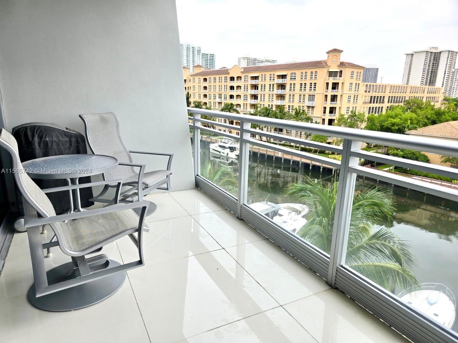 2950 NE 188th St 403, Aventura, Florida 33180, 1 Bedroom Bedrooms, ,2 BathroomsBathrooms,Residentiallease,For Rent,2950 NE 188th St 403,A11565742