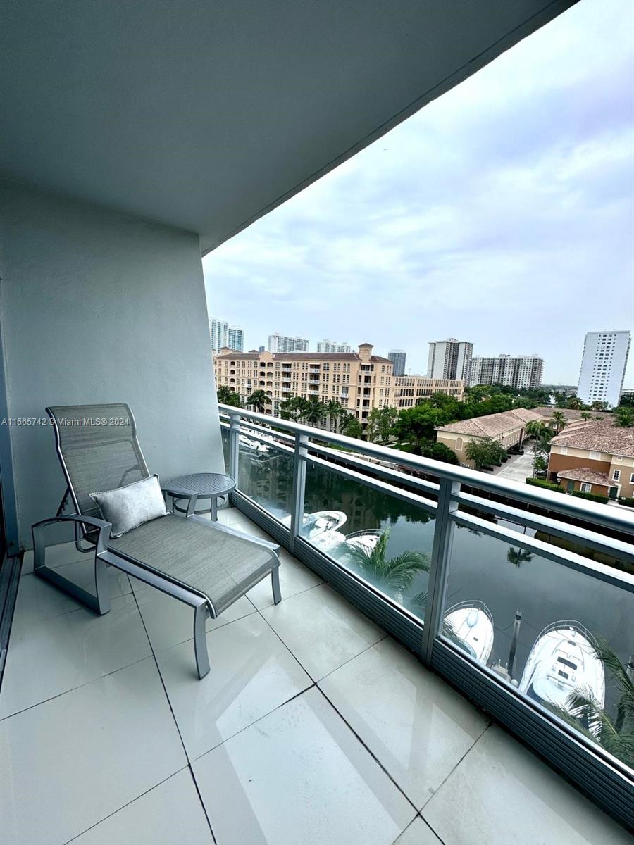2950 NE 188th St 403, Aventura, Florida 33180, 1 Bedroom Bedrooms, ,2 BathroomsBathrooms,Residentiallease,For Rent,2950 NE 188th St 403,A11565742